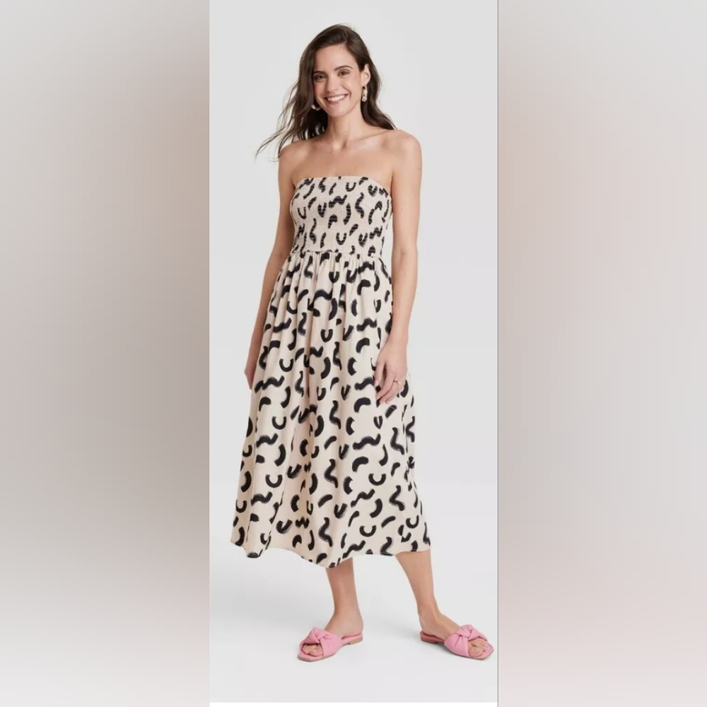 A New Day NWT Strapless Smocked Dress